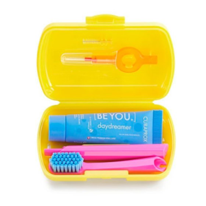 Curaprox Kit de viagem Be You Daydreamer Curaprox Kit de viagem Be You Daydreamer
